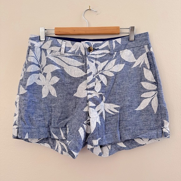 Old Navy Pants - Old Navy Linen Floral Chambray Blue & White Chino Shorts Size 8
